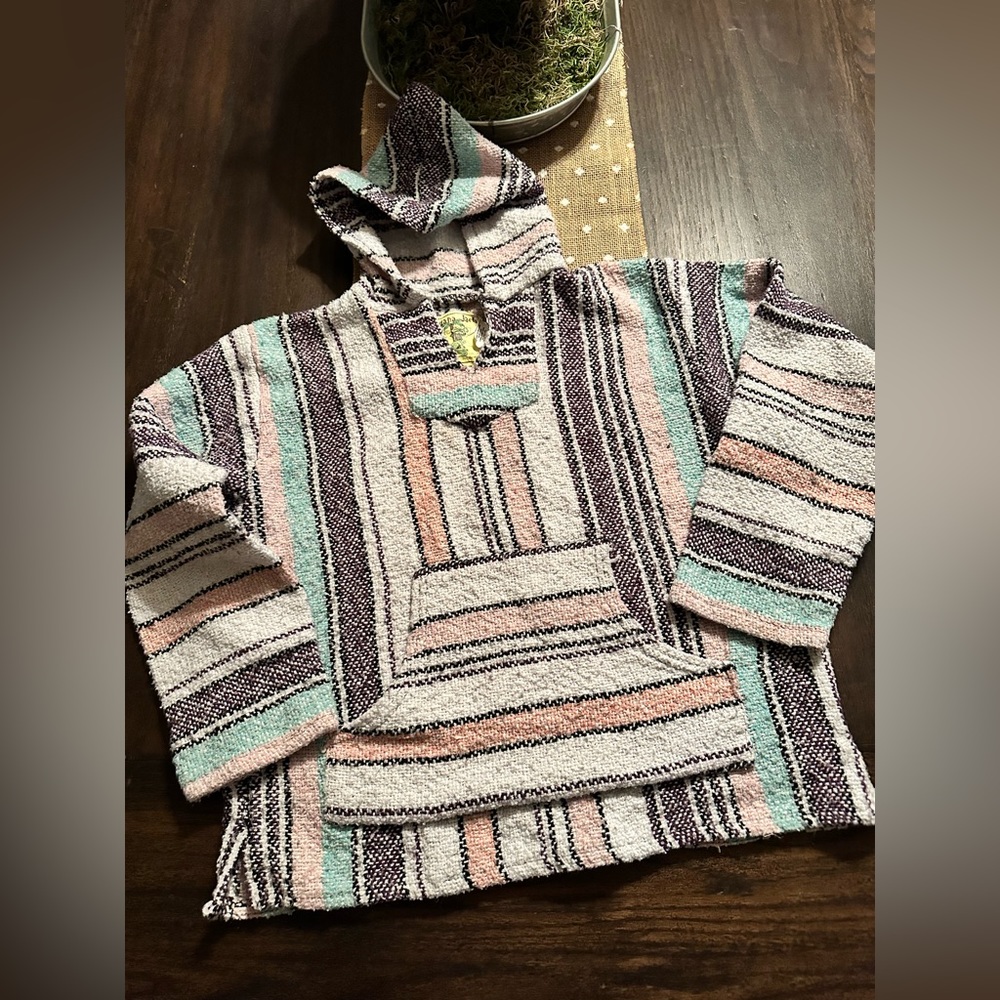 Iguana Jack Pastel Bubblegum Hoodie